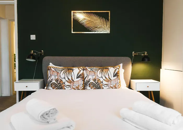 Modern & Stylish 1 Bedroom Flat In Bristol